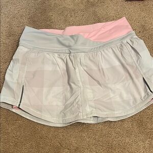 Stylish Pink and Gray Lululemon Athletica Skirt size 4